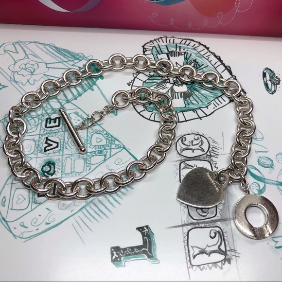 Tiffany Classic Heart Tag Toggle Necklace 925 - Picture 2 of 5